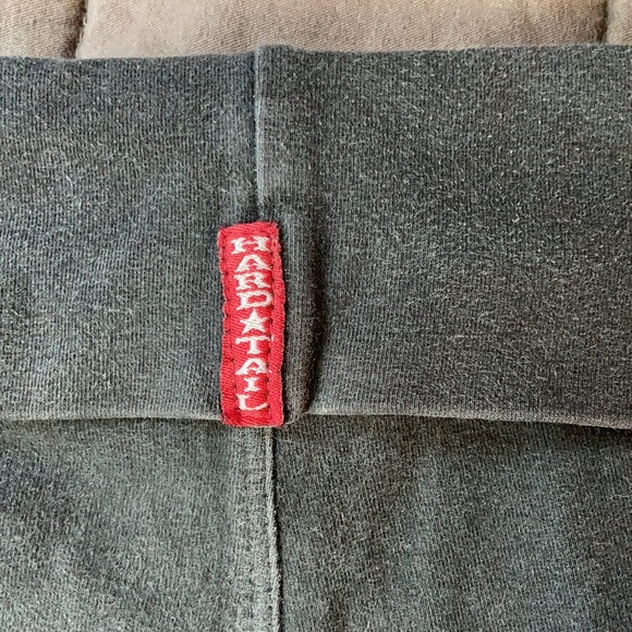 Hard Tail Leggings - Picture 3 of 5